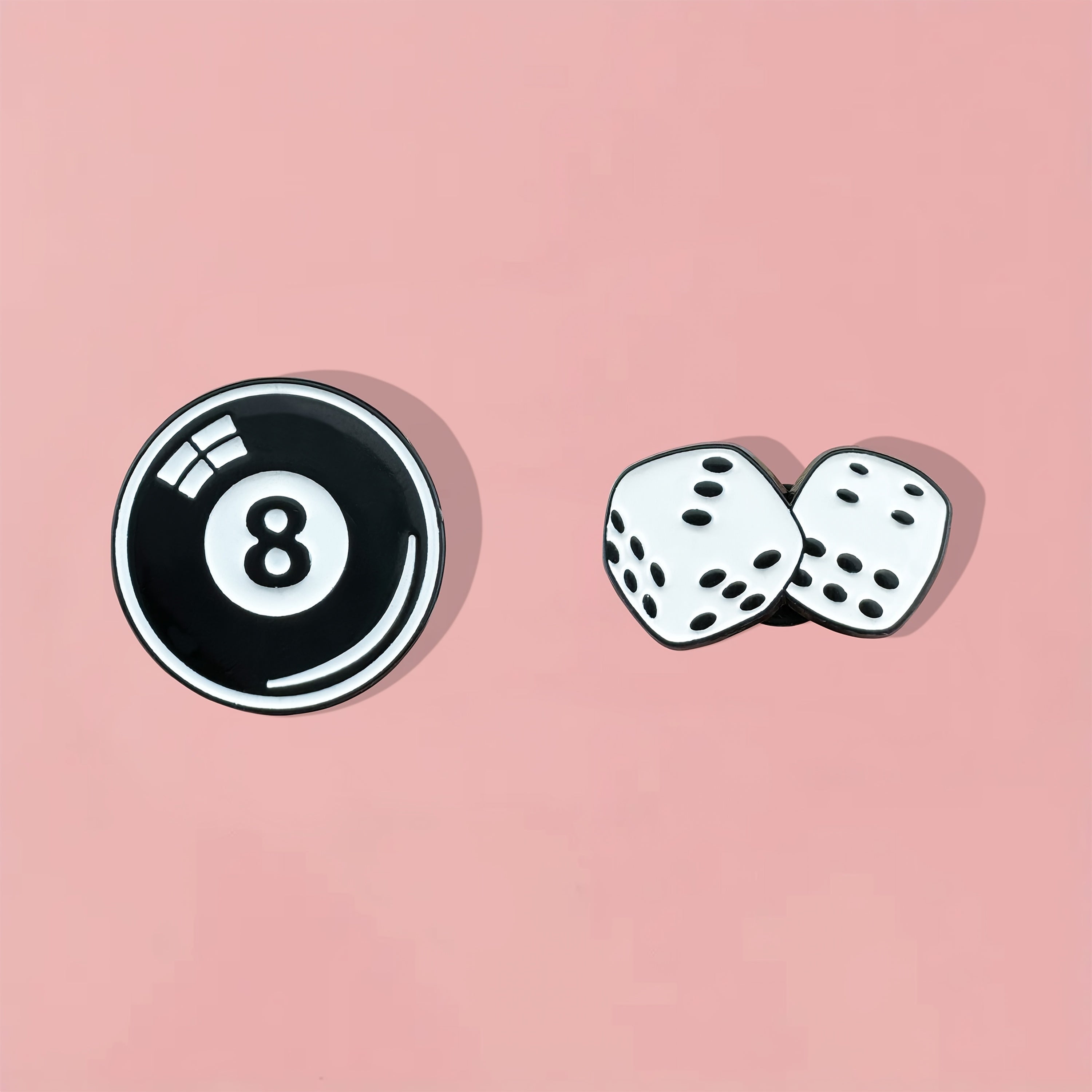 TEMU 2pcs Creative Pool Dice Geometric Brooches, Suitable For Backpacks, Clothing, Hats, Accessories, Pins, And Badges.