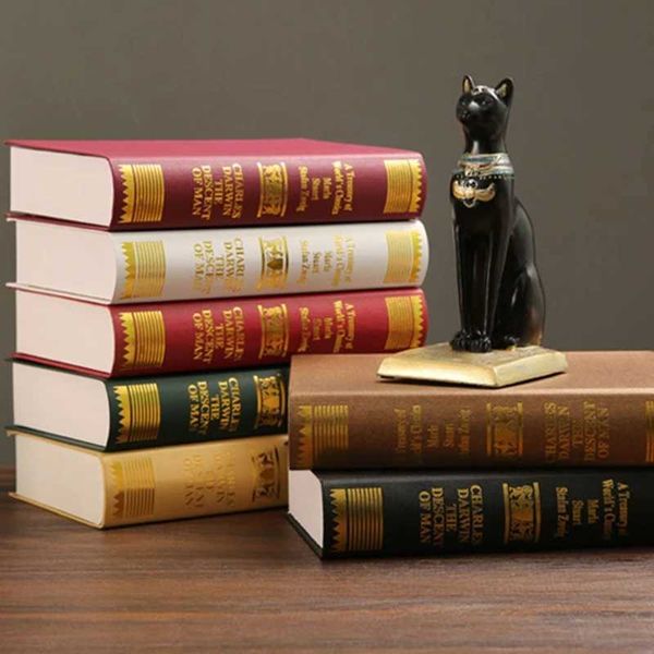 Creative European Style Retro Fake Book Box Vintage Antique Imitation Notebook Model for Club Hotel Living Room Shelf DecorationXJ241228