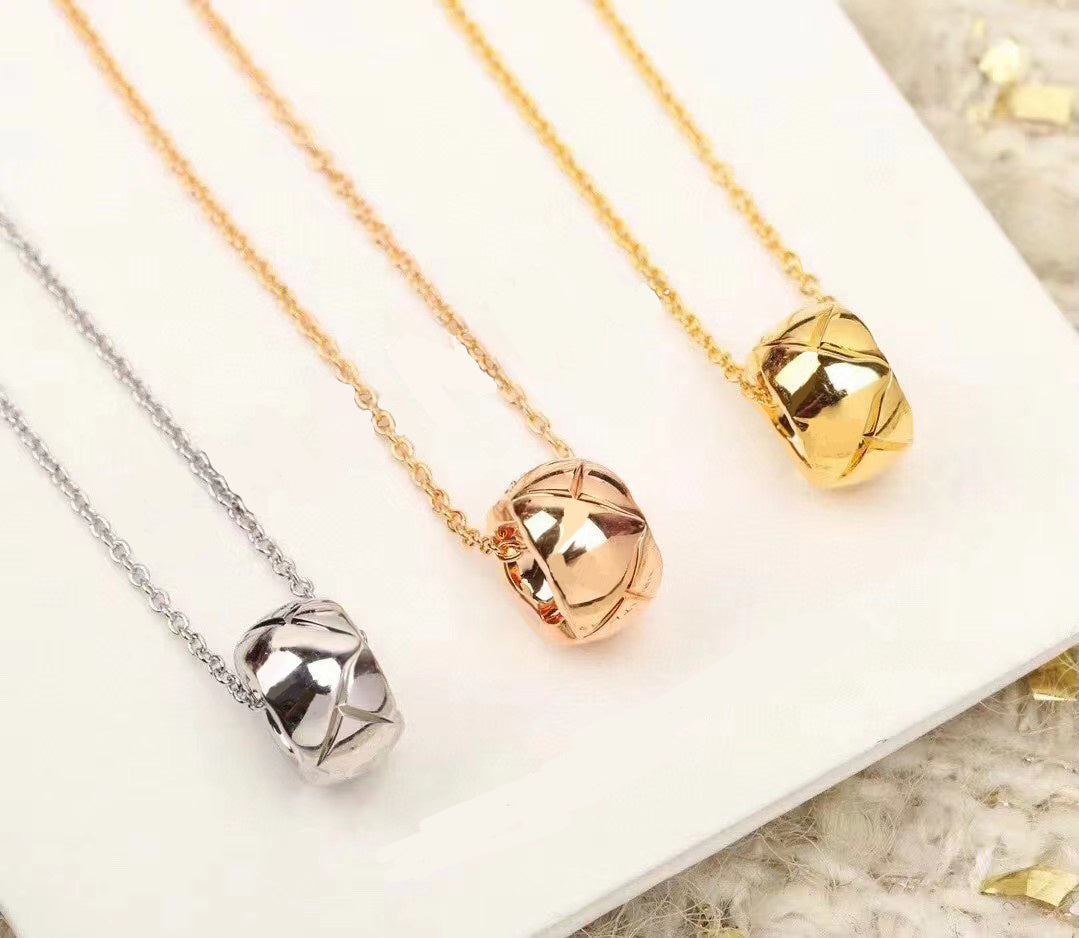 Fashion argyle designer choker necklace Women stainless steel Classic designer clavicle chain Pendant Necklaces