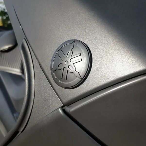 3D Tank Logo Motorcycle Decal For Yamaha Mt 07 Mt 09 R3 R6 Sticker Tank Motrcycle Logo Black Decal 5cm 2.9cm high quality