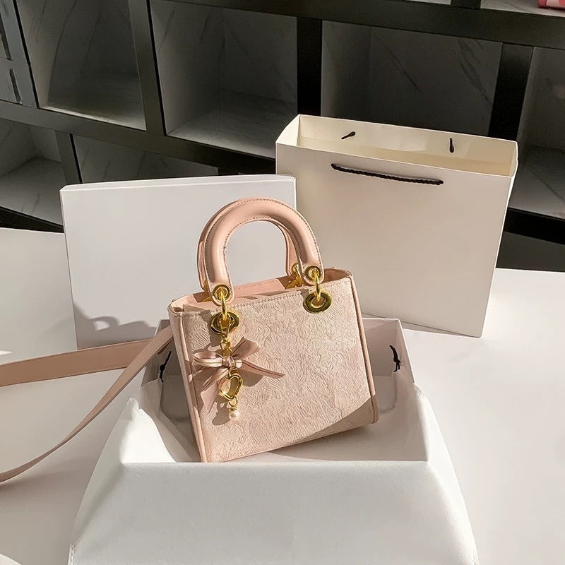 Free Shipping Designer Premium Tassel Bag Gradient New Handbag Casual Phone Bag Wallet Large Capacity Bag