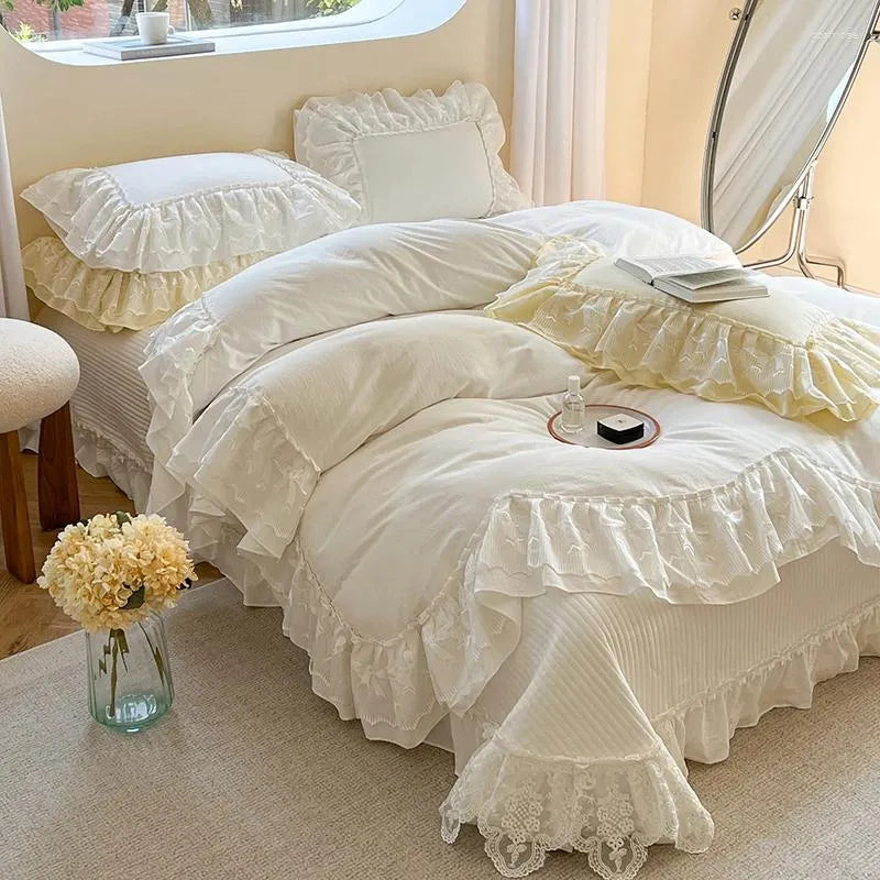 Bedding Sets Cotton Korean Princess Wedding Lace Ruffles Set Duvet Cover Quilted Bedspread Bed Sheet Pillowcases 4Pcs CAA