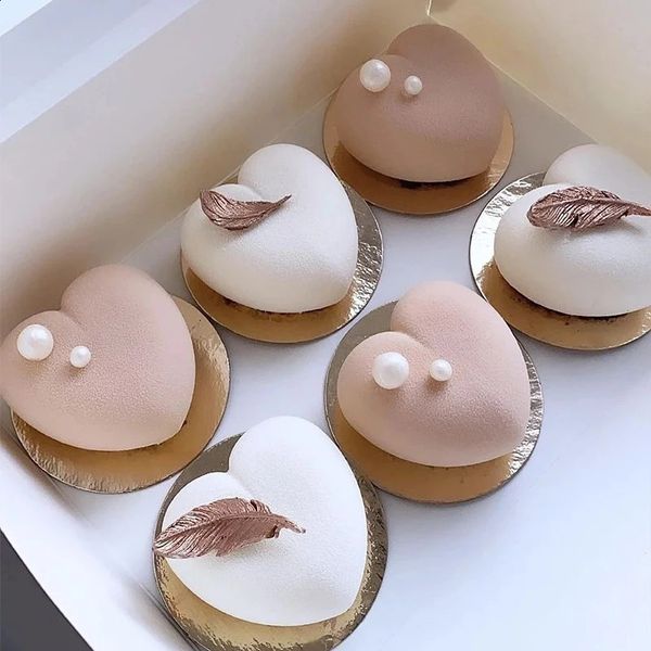 Silicone Pastry Mold for Chocolate 3D Heart Shaped Mousse Cake Dessert Baking Pan Mini Muffin Jelly Fondant Bakeware Moulds 250118