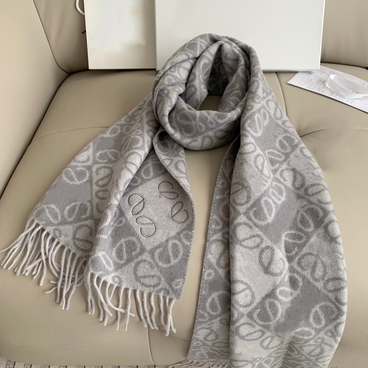Luxury designer scarf for women and mens scarf designers scarf big Shawls brand Scarves Pashmina Winter Cashmere big Wraps Christmas gift nice goods