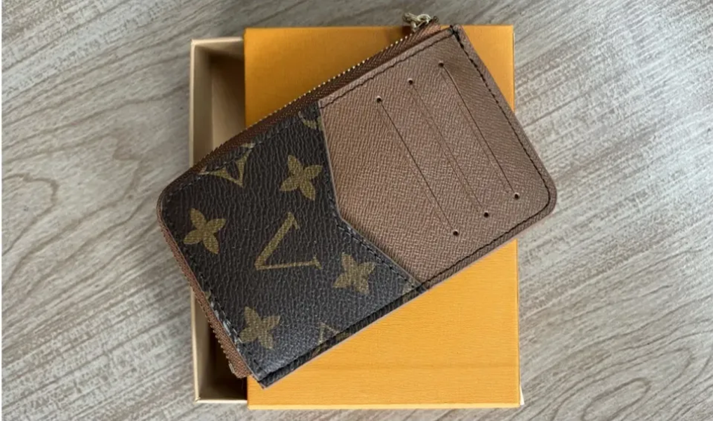 luxury women mens designer KEY POUCH card holder Keychain wallet corn purse shoulder beach handbag duffle tote bag bags purses