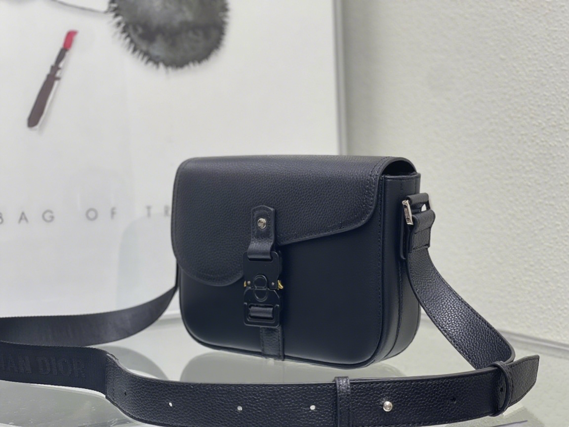 Elegant Multifunctional Cosmetics Storage Container for Organized Skincare & Haircare Routine DD-14