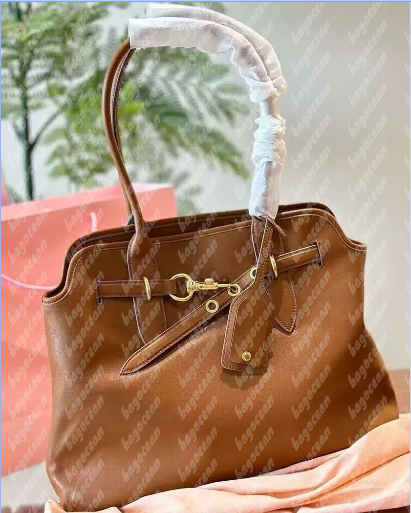 2024 New Large Capacity Commuter Tote Bag Retro Handheld briefcase Versatile Belt Buckle Shoulder Bag