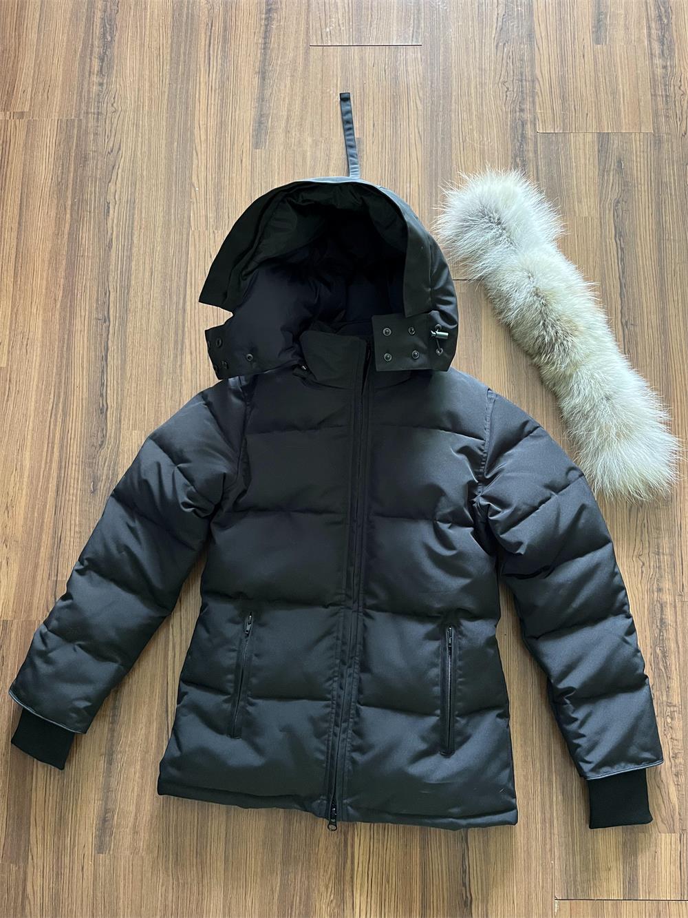 Women Designer Jacket Down Coat Real Coyote Fur Femme Puffer Outdoor Windbreaker Jassen Veste Outerwear Hooded Fourrure Manteau Down Coats Doudoune
