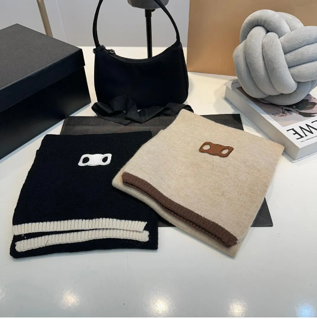 Stylish Women Cashmere Designer Scarf Full Letter Printed Scarves Soft Touch Warm Wraps Autumn Winter Long Shawls brown white a6620