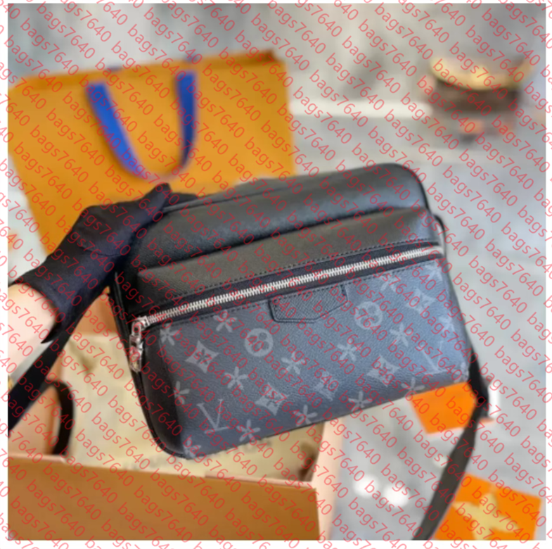 fashion trio outdoor Waistpacks Luxury Designer Bag Black Flowers Messenger Womens satchel mens Clutch handbag CrossBody Totes bumbag Chest pack Lea