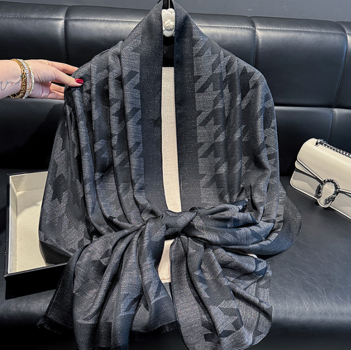 Classic Plaid Women Man Designer Scarf 100% Cashmere Scarves For Winter Warm Womens and mens Long Wraps Size 180x30cm With Box GOOD