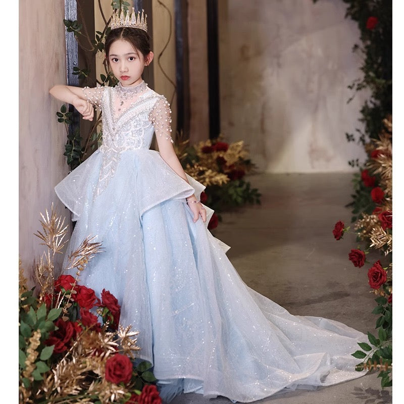 New crystals beaded Flower Girl Dresses For Wedding princess pearls beaded Tiered Skirts Little Girls Pageant Dress baby long train bling First Holy