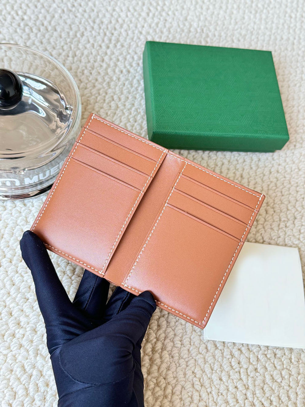 Designer Wallet Leather Hot For Men And Women Credit Card Holder Mini Wallet With Coin Pocket 2025