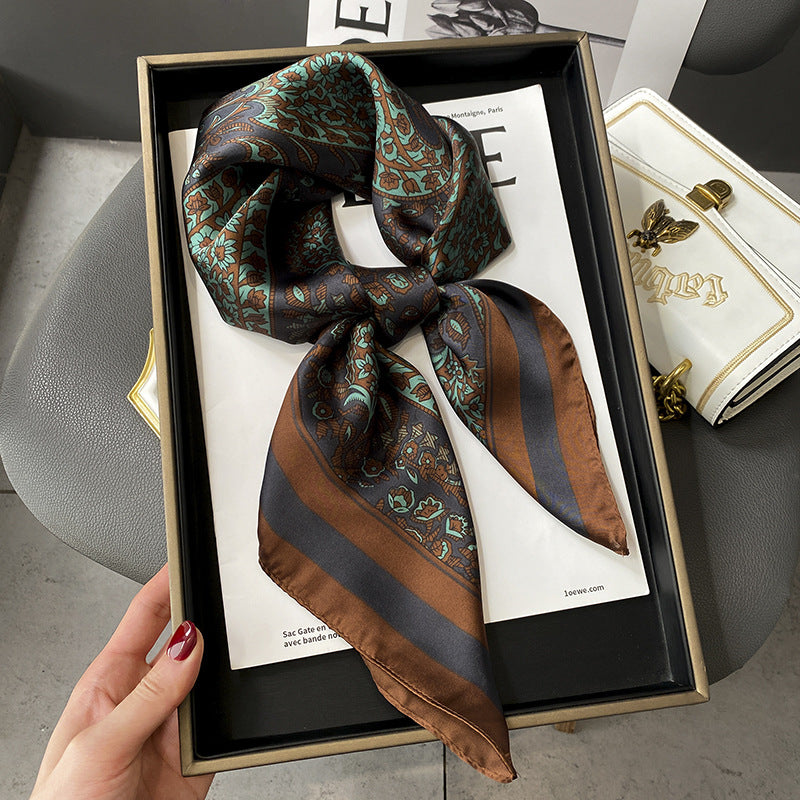 Scarves 2022 Spring Summer New Ins Fashionable Stylish Green Cashew Small Square Towel Silk Scarf Womens Multifunctional Accessories