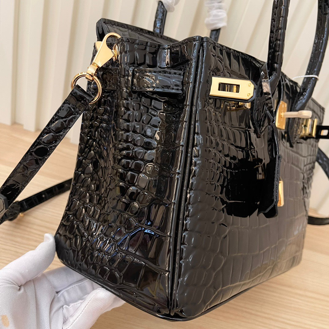 10A quality designer bag Woman Gold hardware Crocodile print Shoulder Bags Genuine Leather Tote Handbag shoulder bag free shipping