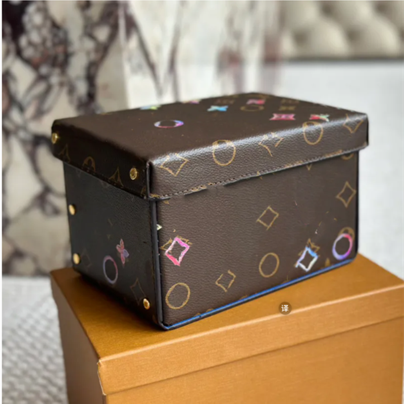 Classic-printed Leather Cosmetic Box Women Luxurys Designers Bags Totes Handbag Wallets Messenger Purse Card Holder pouch Household storage cases 20