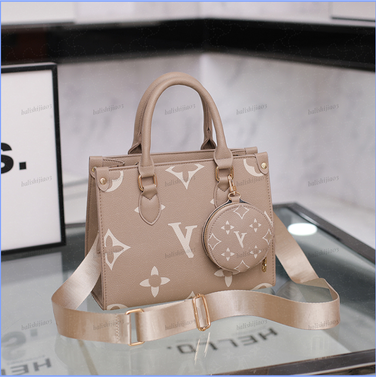 Luxurys handbag clutch Designer bag EAST WEST Genuine leather tote top handle small pochette embossed bags with mini purse Womens men