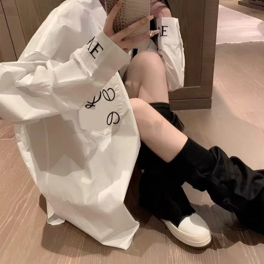 Brand Designer Womens Shirts loose Blouses Long Shirts Silk satin Embroidery Designer Summer New T-Shirt Long Sleeve Tops Pocket Letter Embroidery T