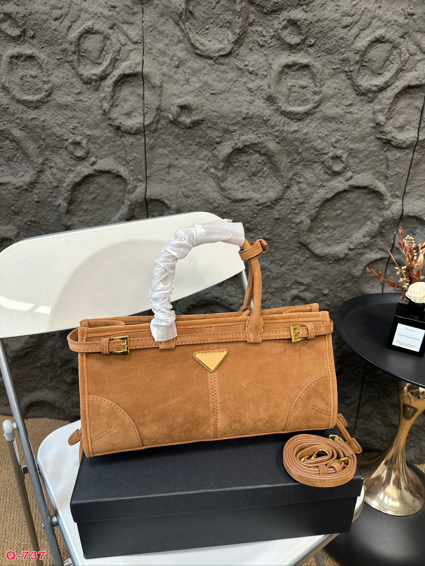 AAA ss49 Designer Casual versatile belt buckle suede retro underarm bag high-quality texture niche handbag messenger bag