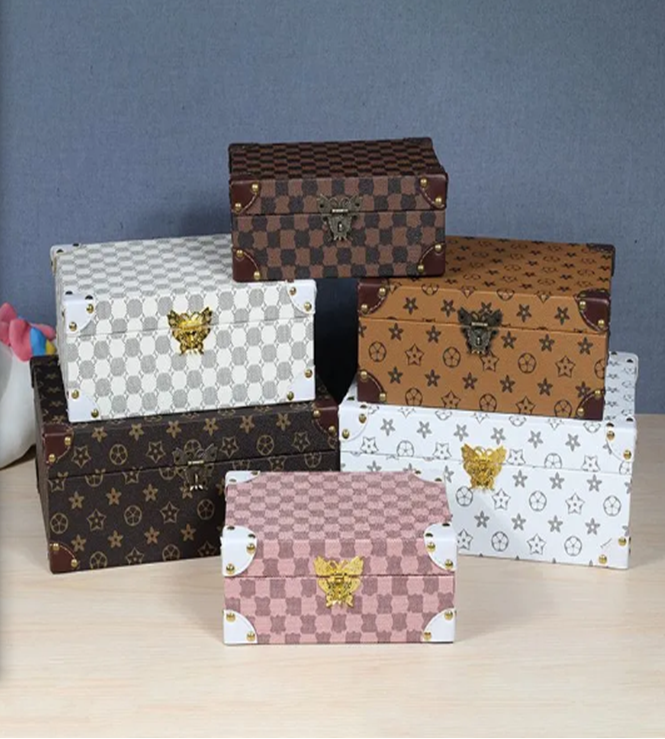 High Value Retro Plaid Design Storage Box Light Luxury For Bedroom Bedside Table Storage And Decoration