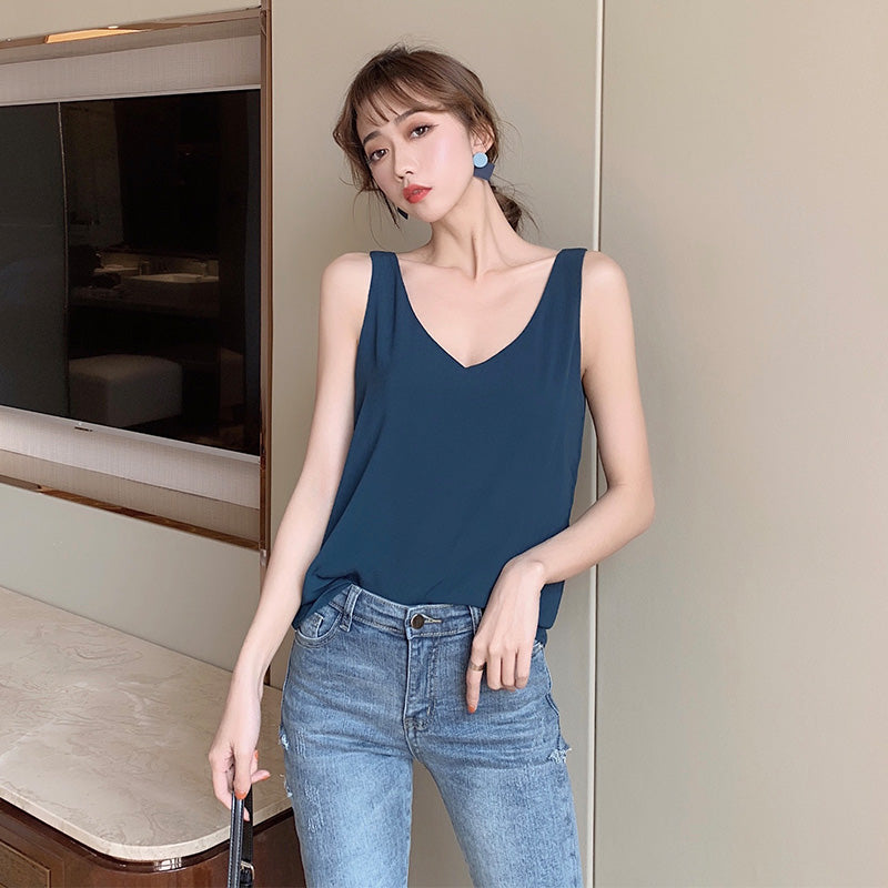 Blackday Womens Tops and Blouses Chiffon Women Blouses Sleeveless V-Neck White Women Shirts Plus Size Korean Fashion Clothing