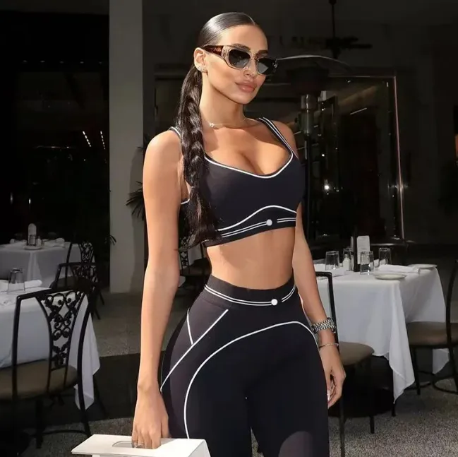 Adjustable Shoulder Strap Sports Bra Designer Bras Elastic Waist Training Yoga Pants Women Activewear Set Womens Bras leggings Fashion Sets Pant Fre