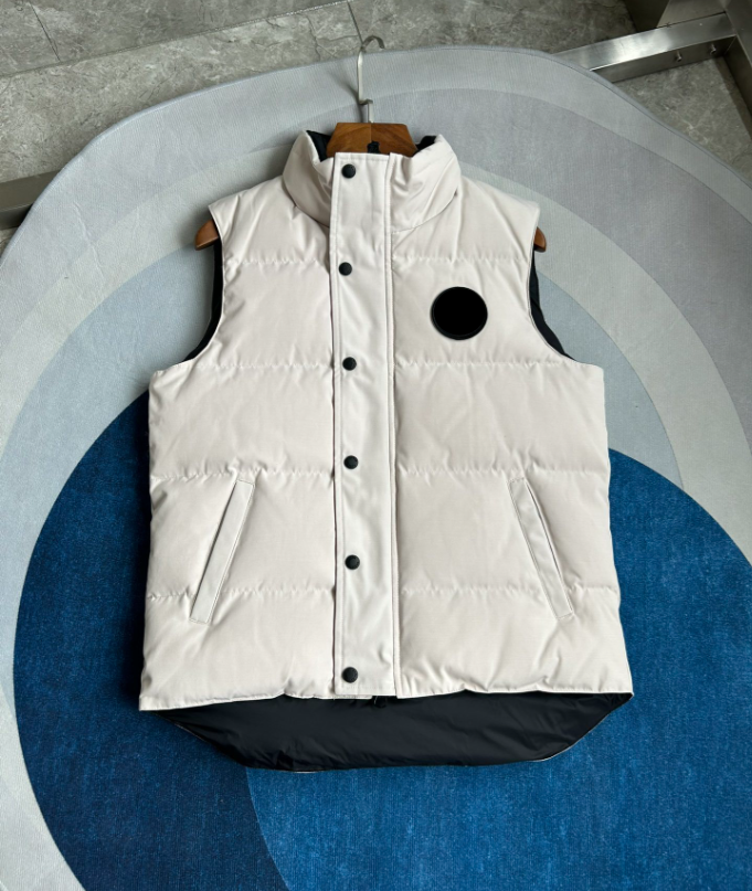 Winter gilet mens vest designer down jacket luxury man woman feather filled material coat embroidered badge warm outerwear full label jacketsAT