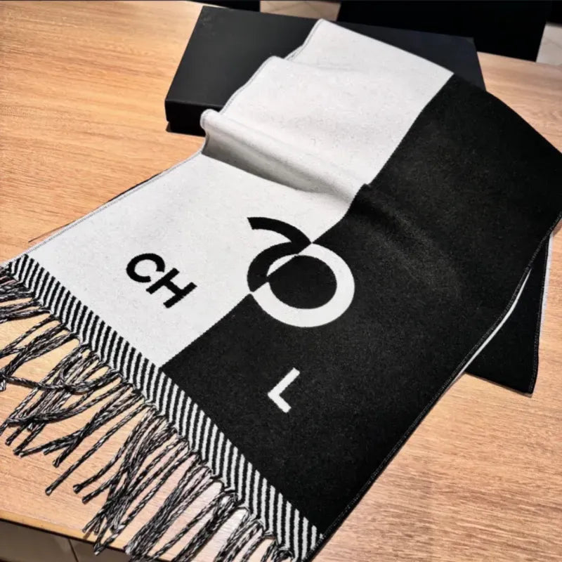 2026 Stylish Women 100% Cashmere Scarf Full Letter Printed Scarves Soft Touch Warm Wraps Tags Autumn Winter Long Shawls Christmas Gift With box