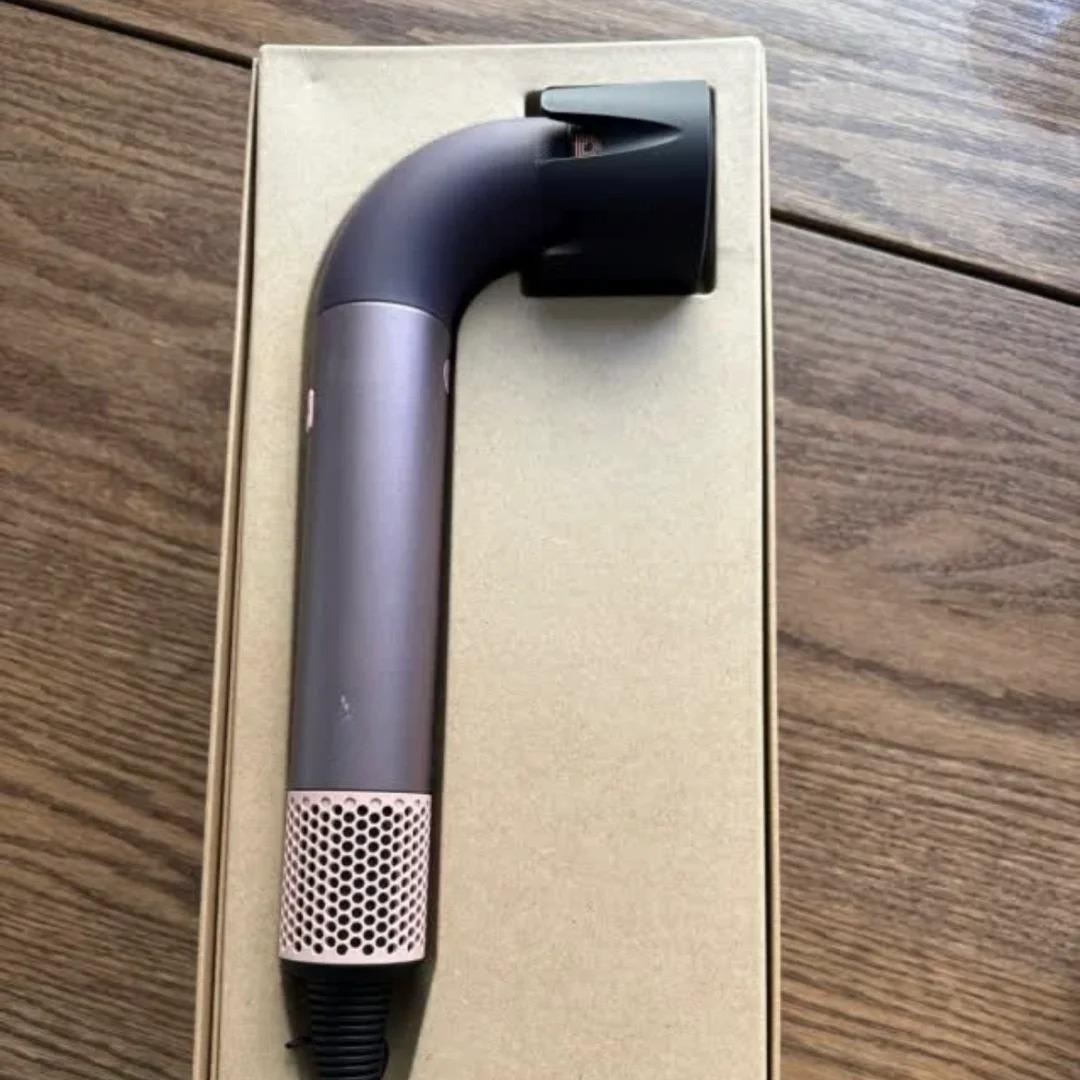 The same curved R-type high-speed hair dryer HD18 household high-power bladeless quick drying hair dryer from a certain forest