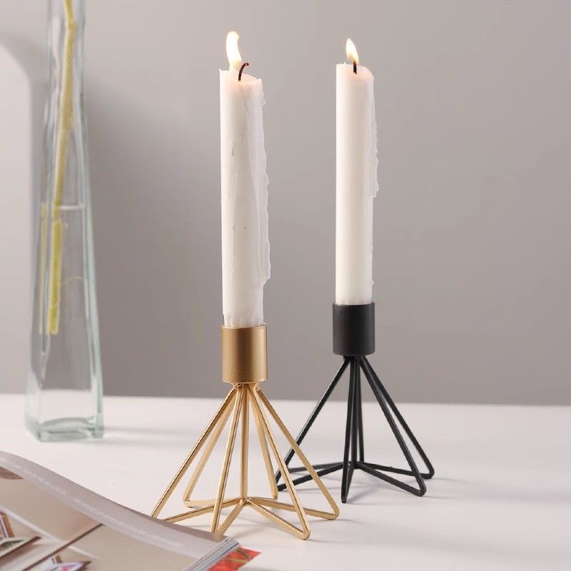 Korean version fashion single-head candle holder, romantic candlelight dinner props, wrought iron ornaments, cross-border candle holders
