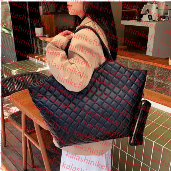 Large Capacity Totes Icare maxis Shopping LOULOUs Bag Beach bags Genuine Leather Women Tote Designer Lattice Handbag Purse travel Crossbody Shoulder