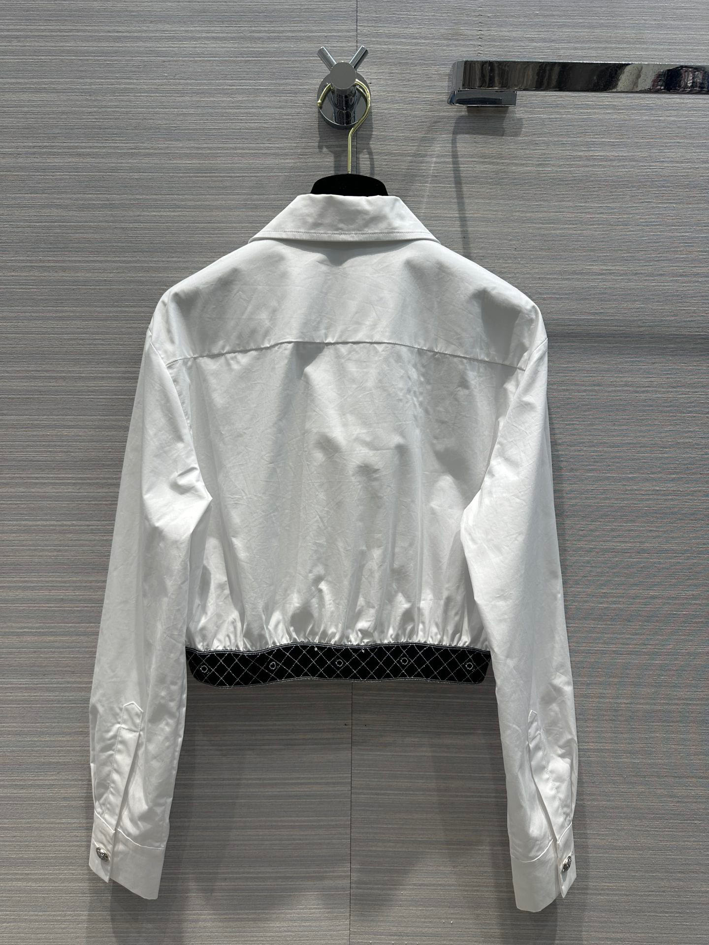 2024 Designer Fashion Women Elegant Turn Down Collar Single Breasted Shirts Long Sleeve White Short Blouse Lady Casual Tops 324c