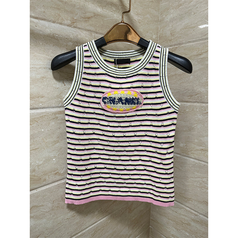 Luxury Brand Women&#039;s Tanks Fashion 2025 Summer Women&#039;s Sweet Knits Strap Sleeveless Vest Designer Embroidery Round Neck Casual Tops