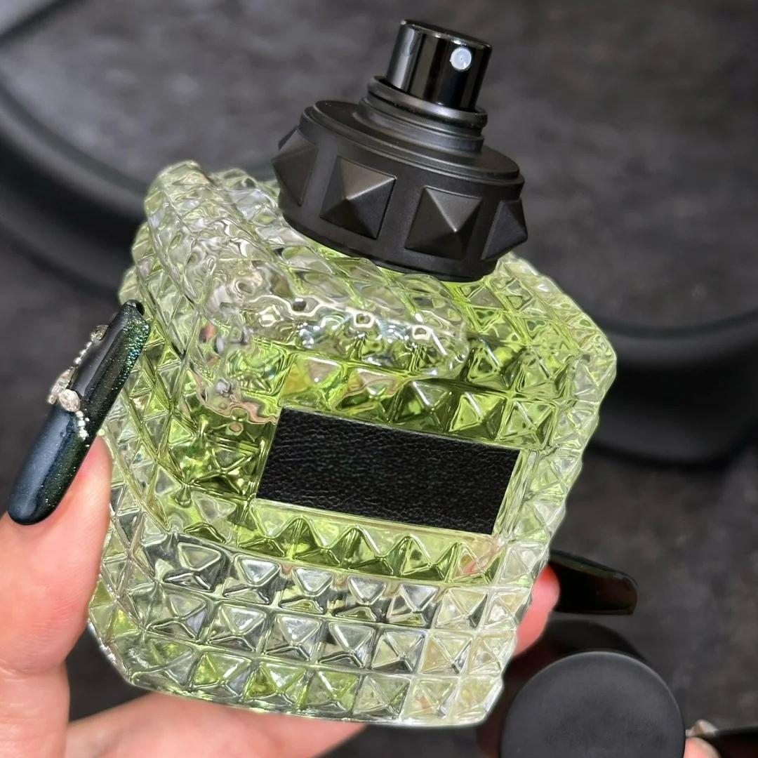 2025 Cologne Men Woman Parfum Incense Donna High Quality Lady Perfume 100ml Body Spray Scent Long Lasting Fragrance Fast Delivery Speed