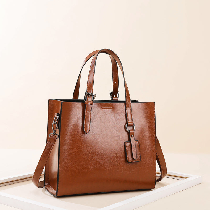 Tote Bag Oil Wax Leather Women Handbags Large Capacity Women Luxury Bags Vintage Shoulder Bag Office Lady Totes Daily Clutch MMM