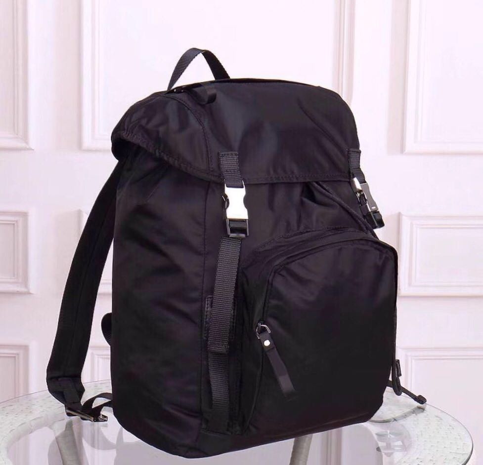 Wholesale waterproof nylon large-capacity backpack Oxford spinning men&#039;s notebook backpack bag cover fashion thin and light travel school ba
