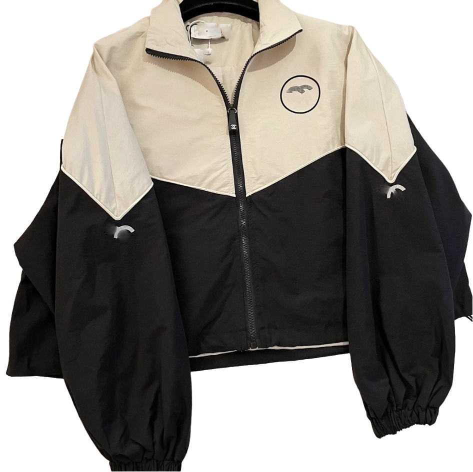 Designer contrasting splicing stand-up collar coat for women autumn new loose casual short style windbreaker jacket