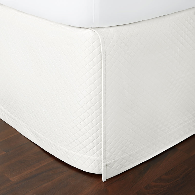 Sferra Bari Bedskirt, California King