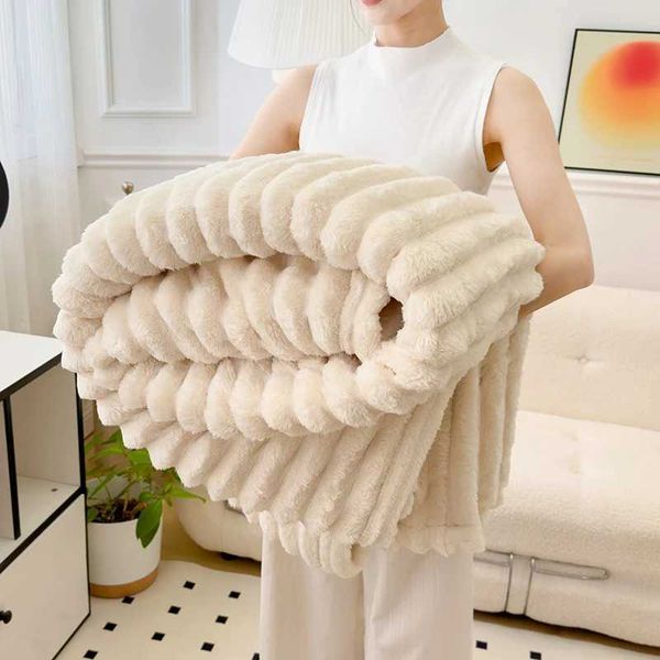 Soft Fluffy Wide Striped Blankets for Beds Air Conditioner Plush Throw Blanket Winter Bed Linen Sofa Cover Bedspread BlanketsC250118