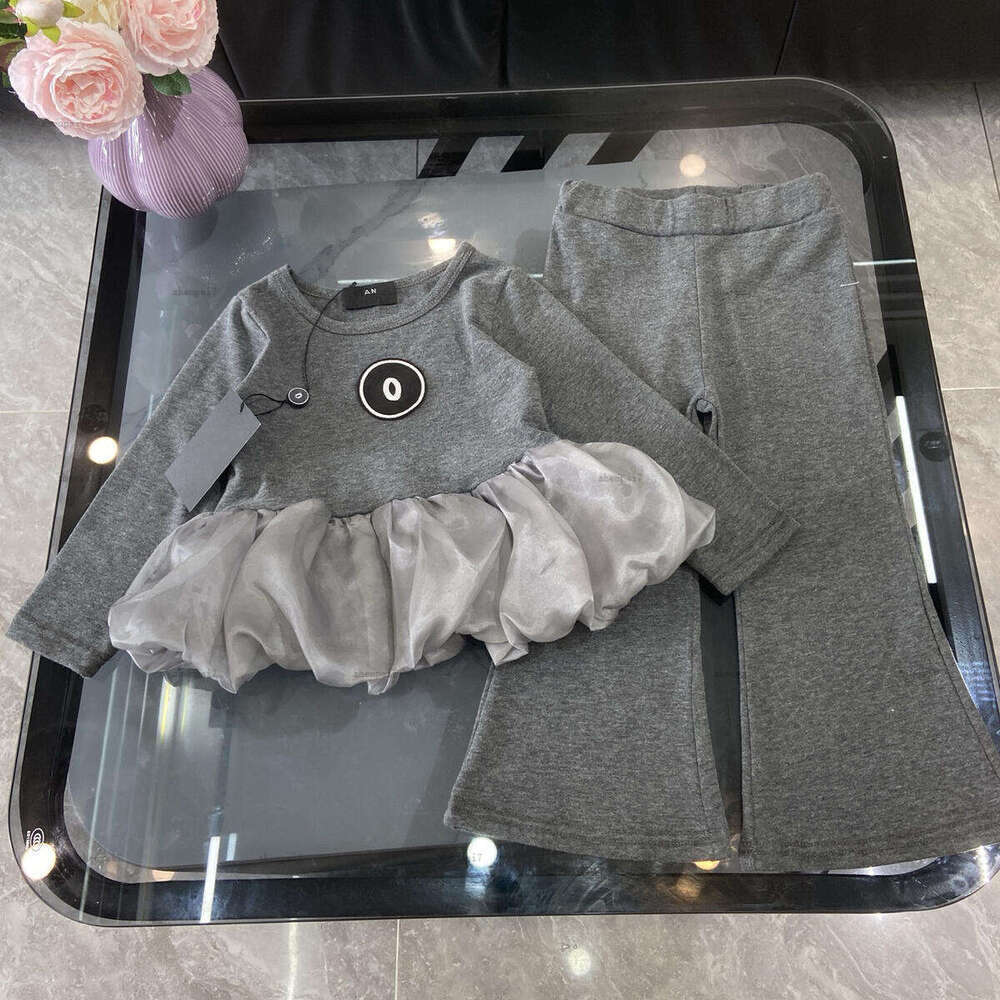 Top bbay Tracksuits Autumn girls Hoodie set Kids designer Clothes Lace trim design sweaters and Washed denim jeans A908X25N219