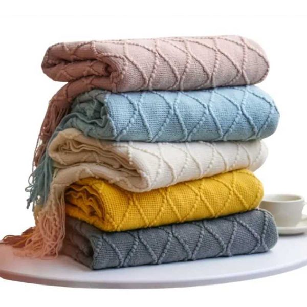 Knitted gift tassel outdoor reversible soft comfortable lightweight sofa bed throw blanket all year roundX240902