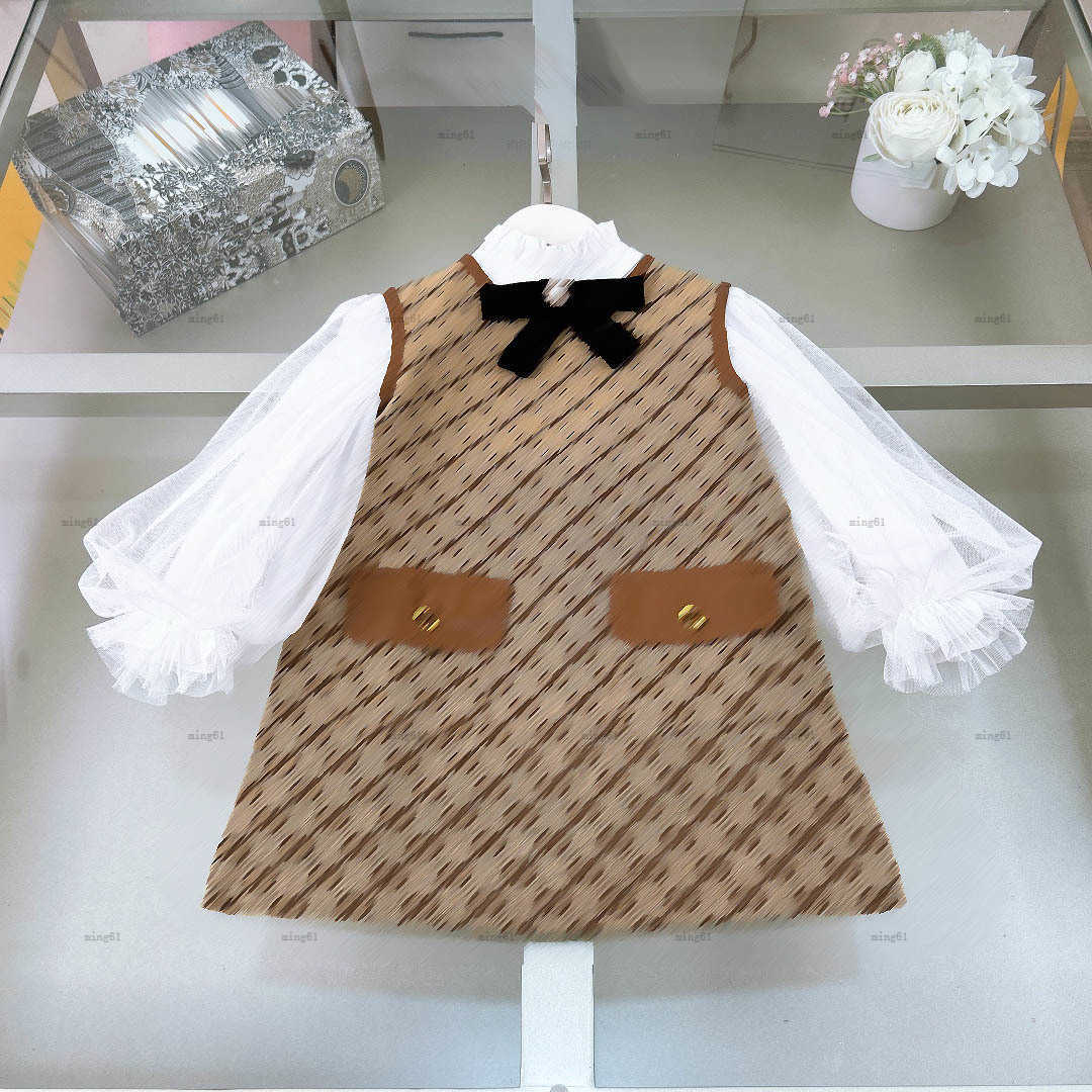 Brand girls dress Tracksuit baby dress set Size 100-150 kids designer clothes partydress suits Lace bubble sleeved shirt and letter printed dress