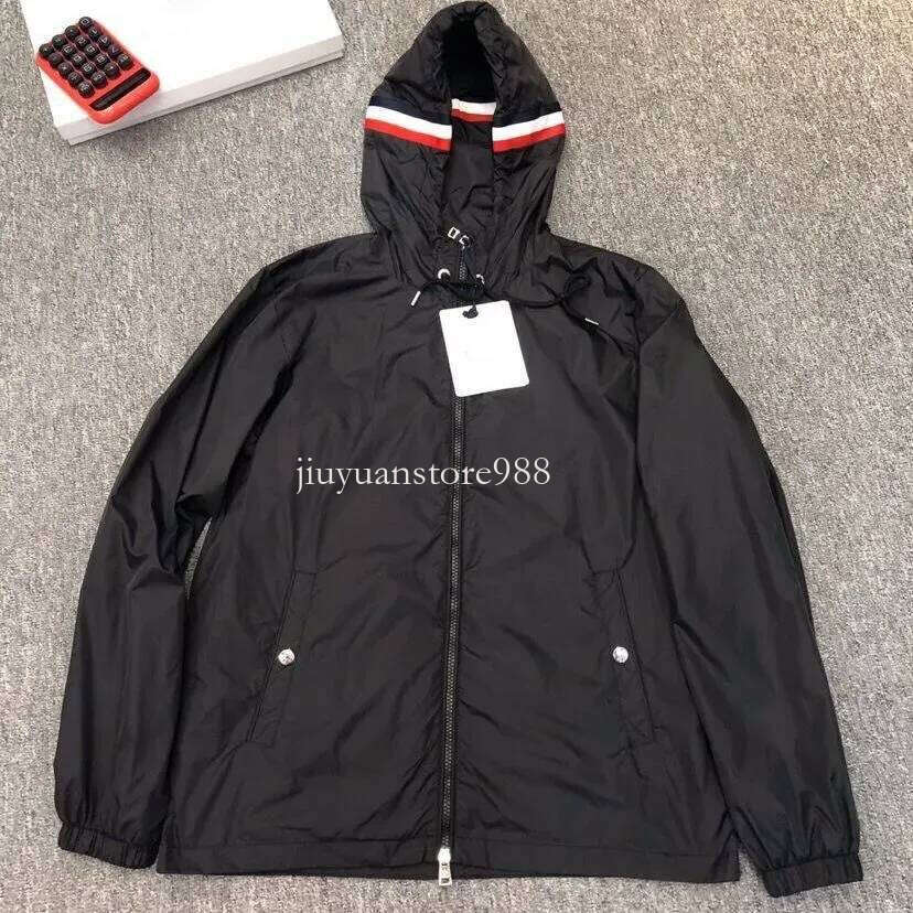 Designer Spring Autumn Windbreaker Have NFC Scan Jacket Zipper Colorful Fashion Hooded Mens Raincoat Outerwear High Quality Slim Stylist Coat