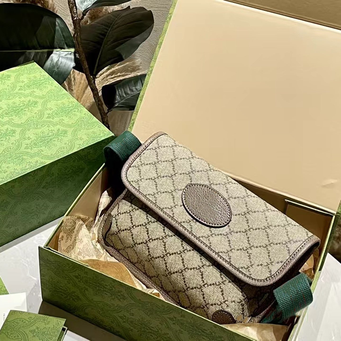 Top quality s Designers Shopping Bags164 Waist bag Wallets card holder Cross Body totes cards coins men Shoulder Bags purse women Holders hangbag