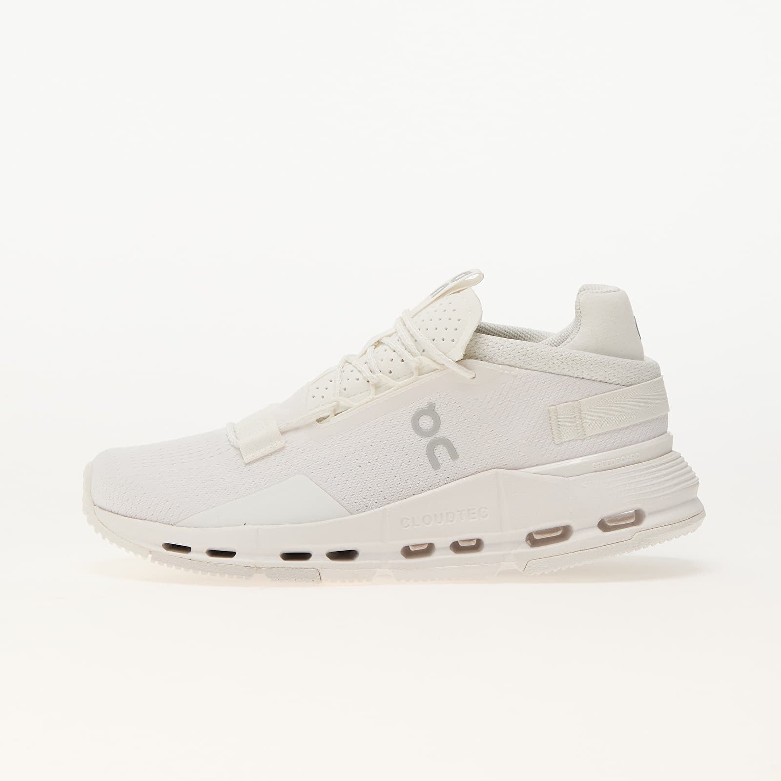 Sneakers On W Cloudnova 2 All White EUR 40