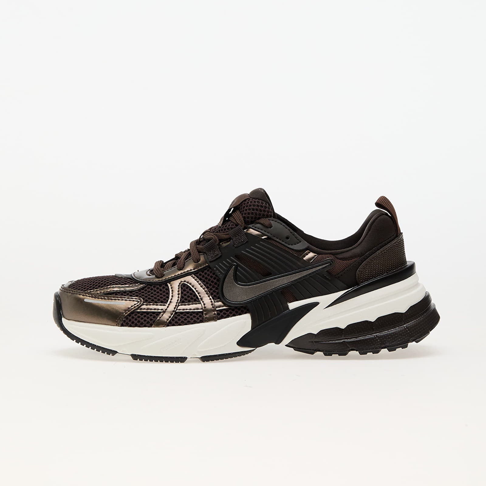 Sneakers Nike V2K Run Velvet Brown- Baroque Brown-White-Black EUR 43