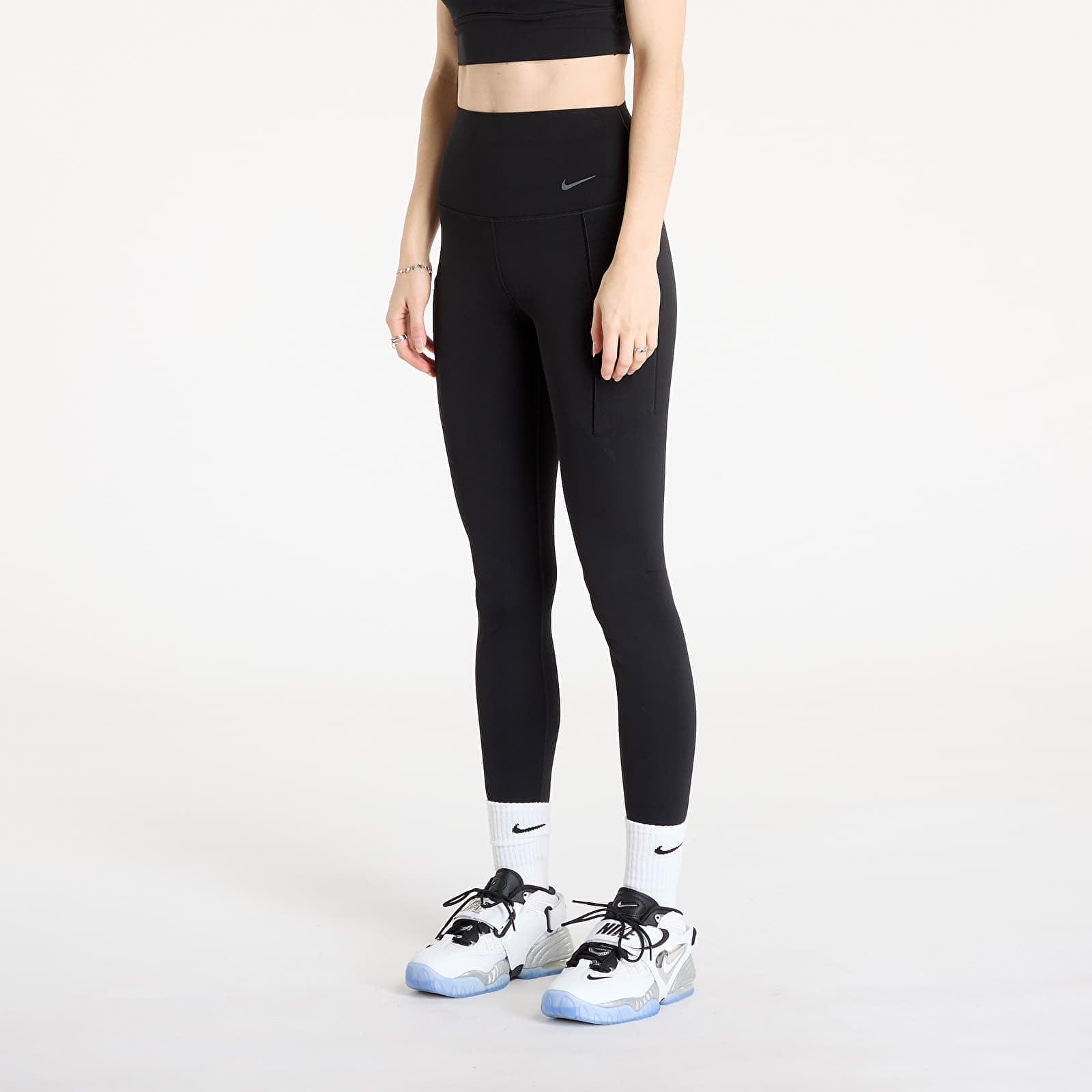 Housut Nike Universa Women's Medium-Support High-Waisted Full-Length Leggings with Pockets Black- Black XS