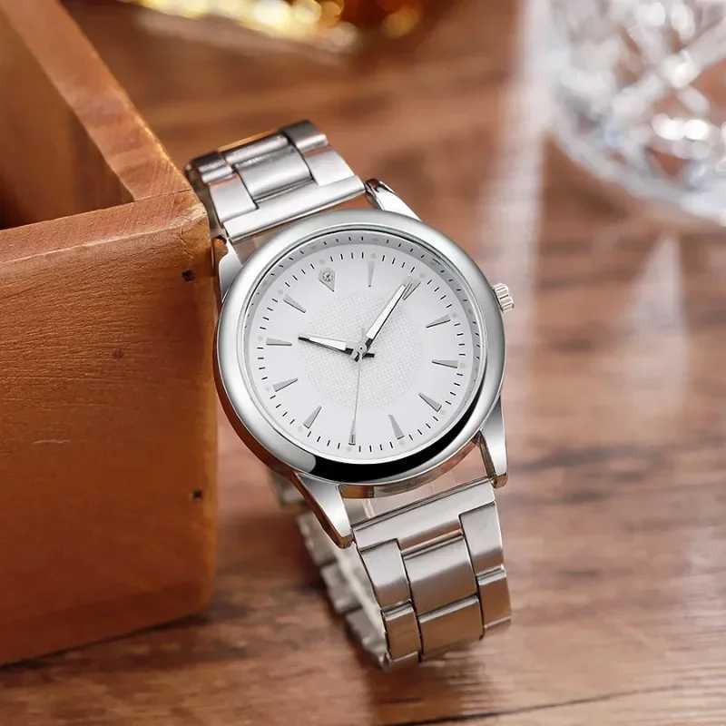 Fashion Women Watches Alloy Strap Watch Men Round Dial Women Clock Casual Ladies Quartz Wristwatch relogios feminino Reloj MujerX240920