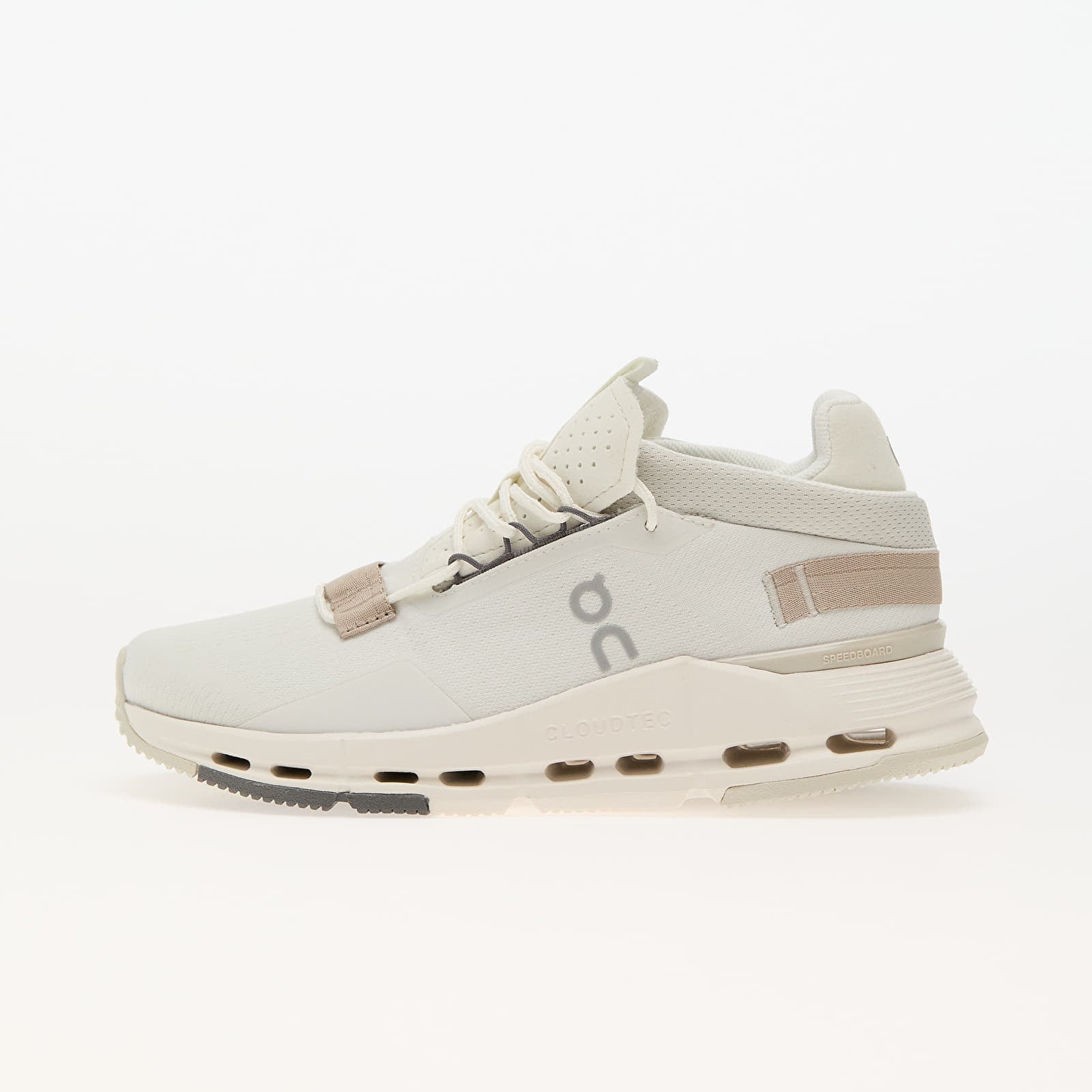 Sneakers On W Cloudnova 2 Ice- Sand EUR 42