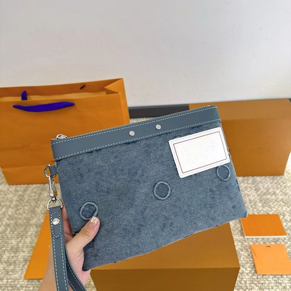 Fashion Cosmetic Bag Denim Envelope Bag Men and Women Makeup Bags Wrist Bag Designer Clutch Bag Large Capacity Case Luxury Purse with flower